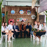 ทีมผลิตรายการเรียนนอกรั้ว ... Image 6