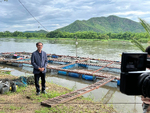 ทีมผลิตรายการ “เรียนนอกรั้ว” ... Image 11